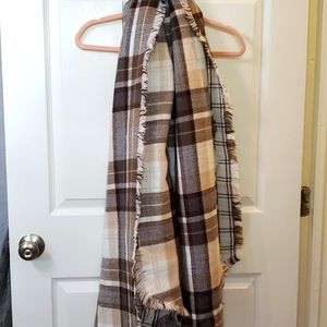 Madison 88 SCARF
